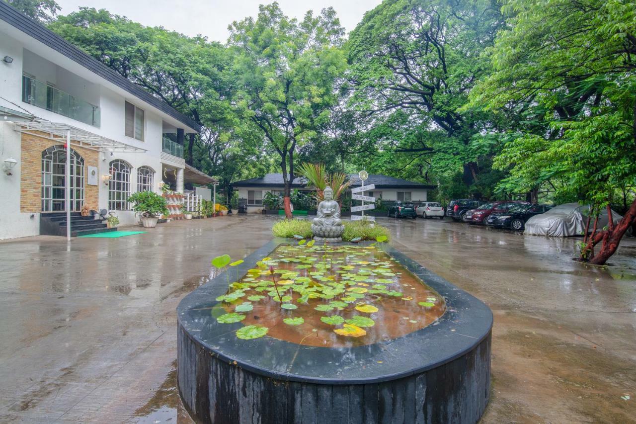 Mint Koregaon Park Next To Osho Ashram Pune Eksteriør billede