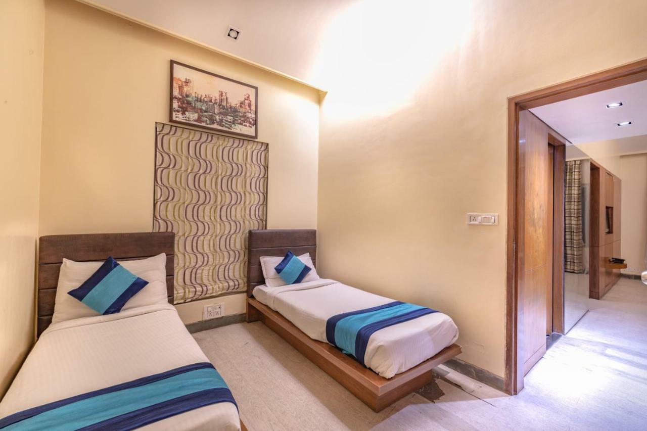Mint Koregaon Park Next To Osho Ashram Pune Eksteriør billede